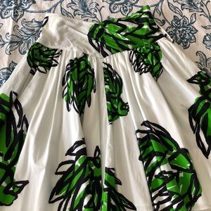 DVF green and white full skirt